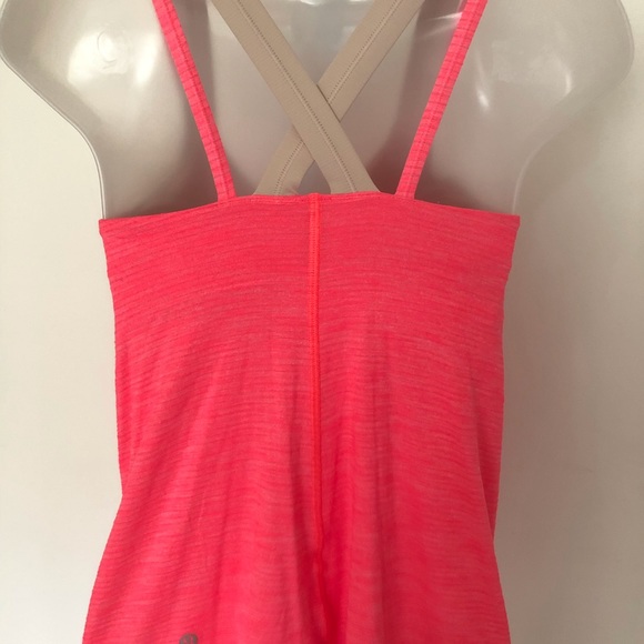 EUC! LULEMON CORAL AND BEIGE STRAPPY TANK TOP - Picture 6 of 6